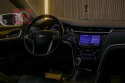 كاديلاك XTS